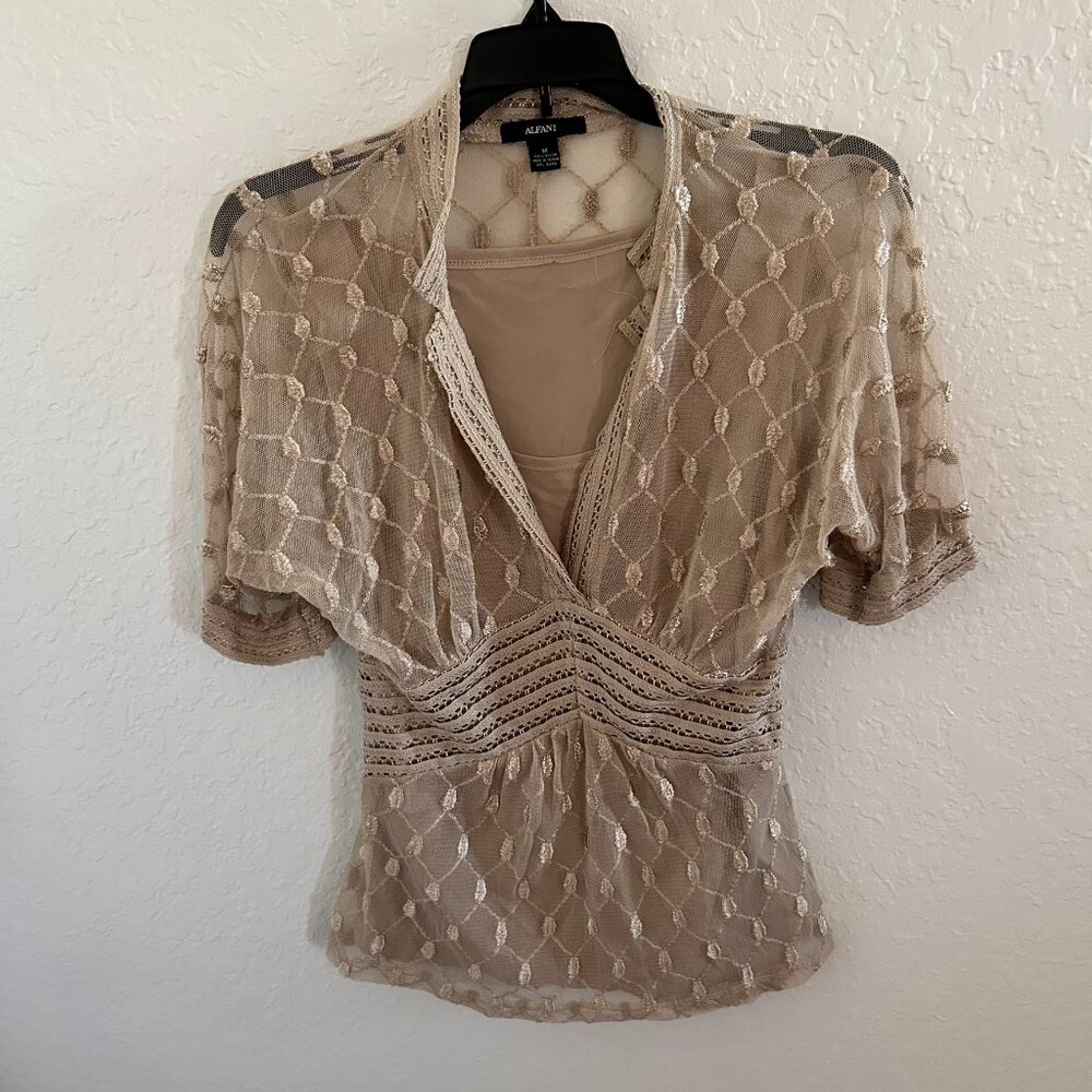 Alfani Lace Blouse Size M Dark Beige 3:4 Sleeve Top V Neck Sku 112
